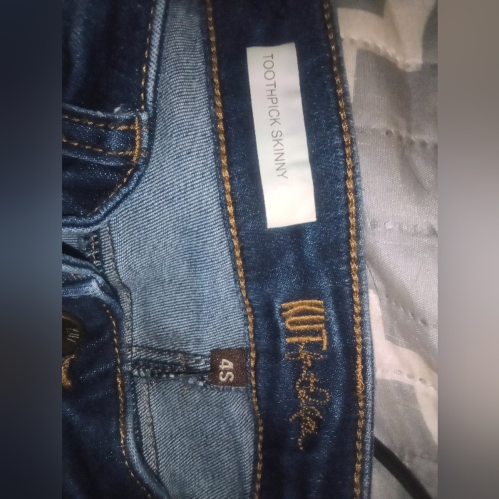 Kut size6 woman's blue jeans